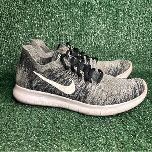 Nike Free RN Flyknit Women's Size 8.5 Running Shoes Black White Oreo